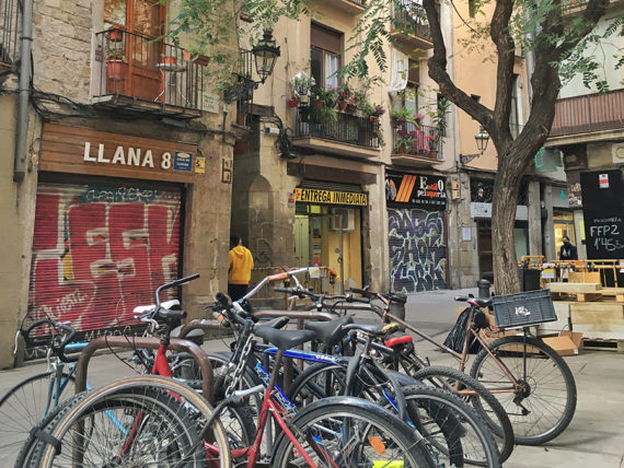 plaza-de-la-llana-bike-born-watercolor-original-and-prints